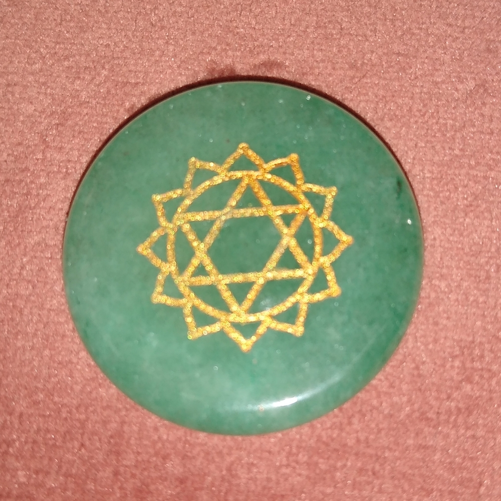Green Aventurine Palm Stone Heart Chakra Disc Worry Gemstone Luck Lucky